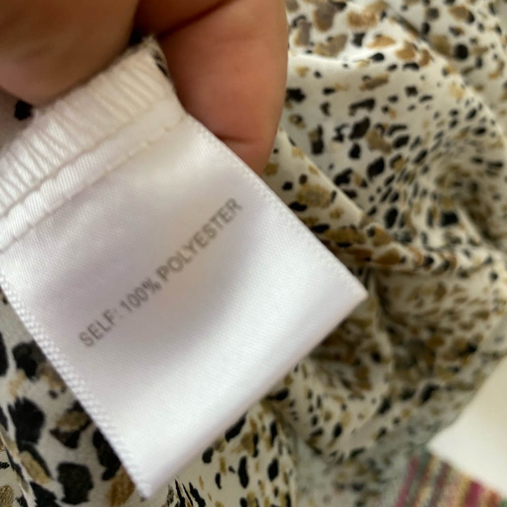 Rose + Olive Animal Print Smocked Peasant Blouse Top Tie Neck Medium Boho - Picture 8 of 9